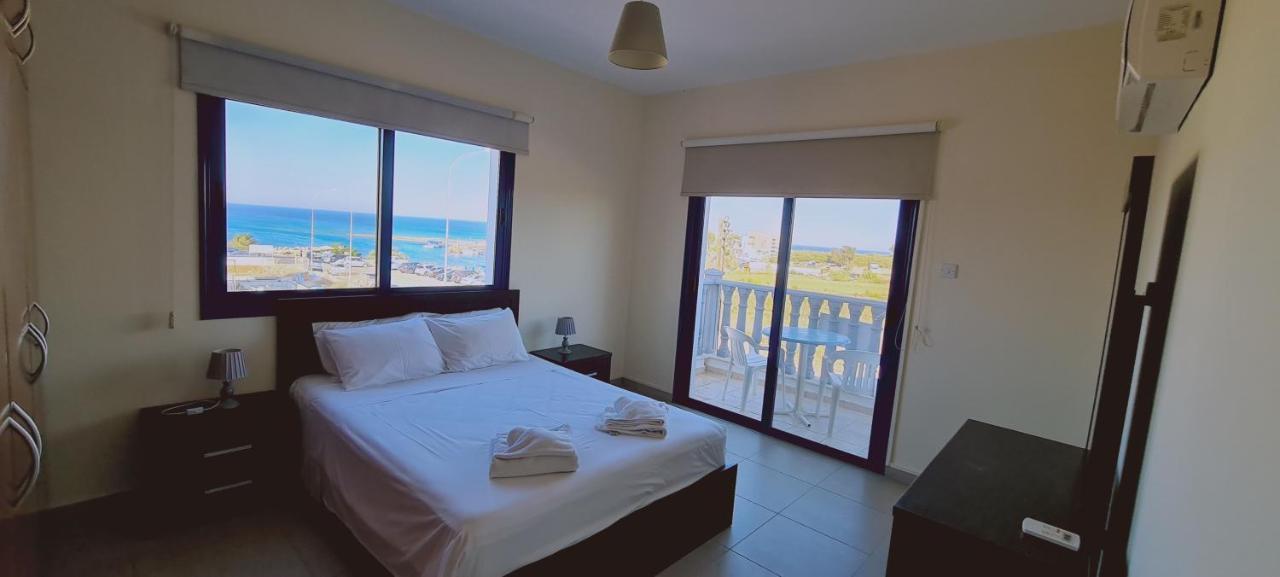 Stay Trinity Beach Apts Paralimni Exterior foto