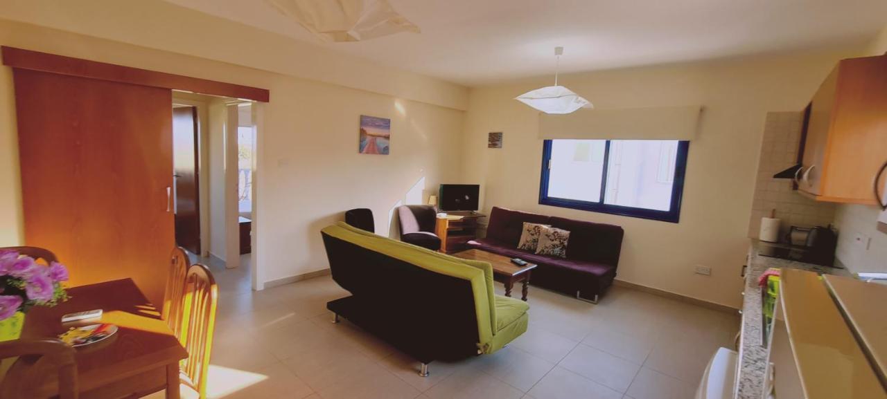 Stay Trinity Beach Apts Paralimni Exterior foto